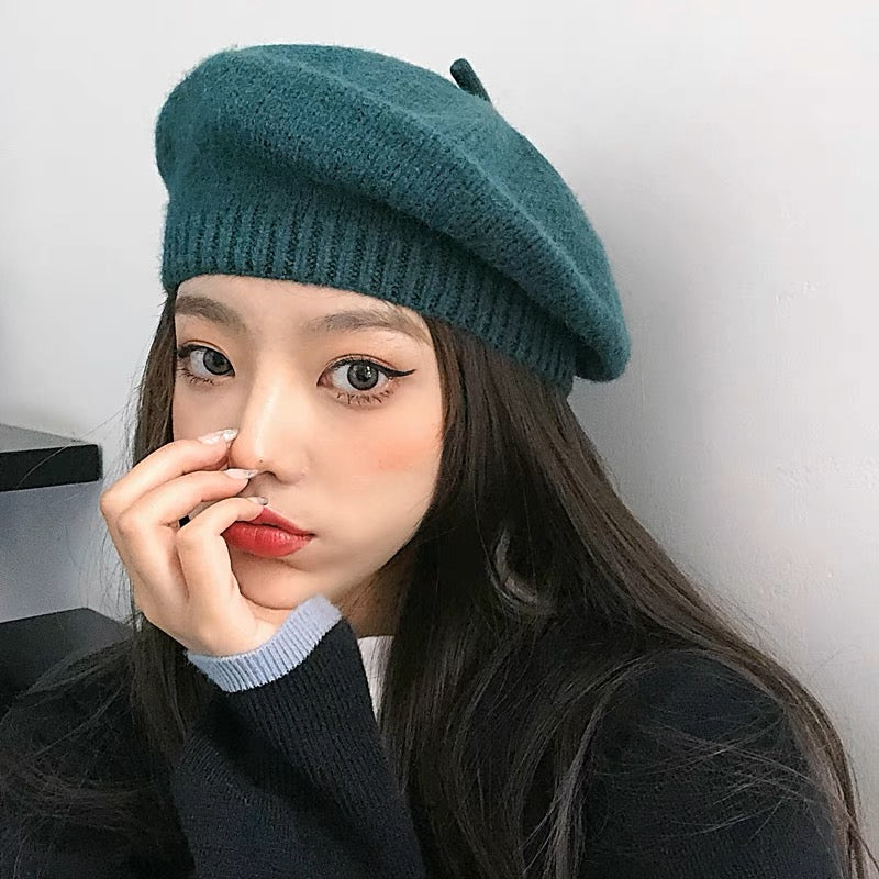 H04 Knitted Beret Hat (Pink)