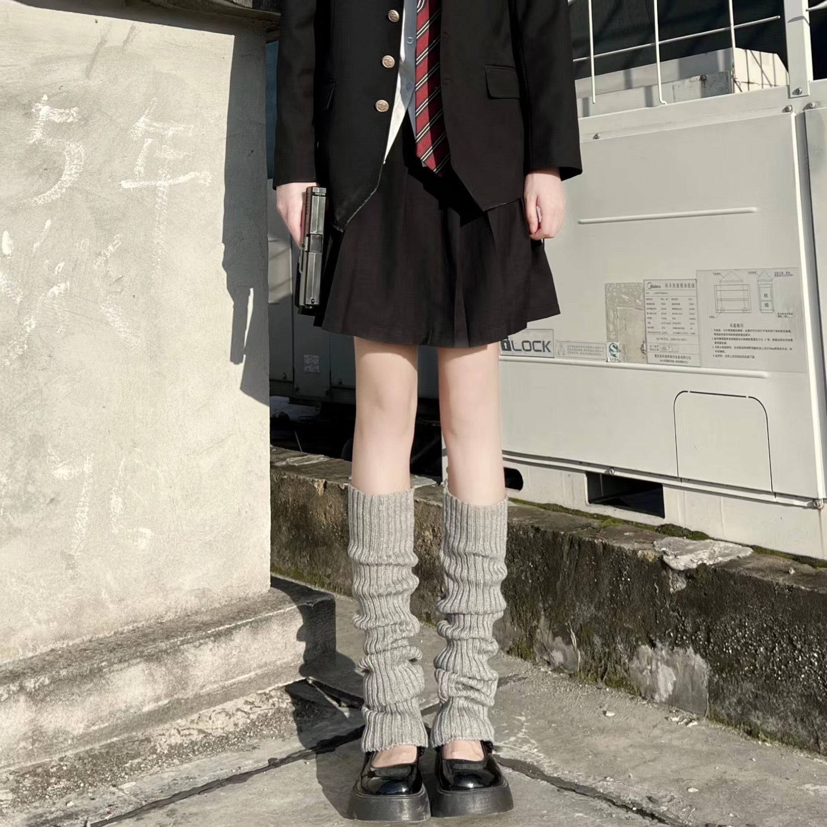 Uni Vintage Middle Socks ( Black, Grey)