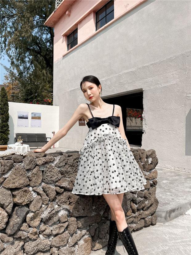 Laura Tube Dress - Hearts & Kisses Fashion Boutique - Online Fashion Malaysia - Dress, Tops, Pants, Rompers, Sportswear & more. We Ship To Malaysia & Singapore
