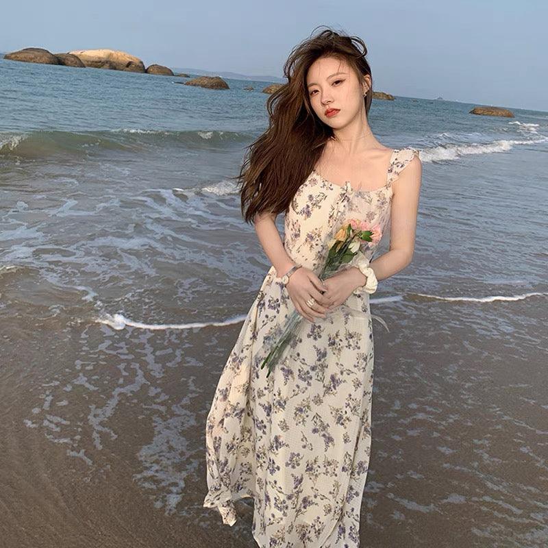 Lavender Floral Strap Dress(S, M) - Hearts & Kisses Fashion Boutique - HNK Online Fashion Malaysia - Buy Dress Online. Shop Dress, Tops, Pants, Rompers, Sportswear & more. We Ship To Malaysia & Singapore.