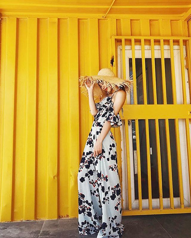 M075 Gisel Beach Premium Jumpsuit - Hearts & Kisses - Hearts & Kisses Online Fashion Boutique. Shop for dress, skirt, korean romper, crop top, two piece set, dinner dress online, ready stock.