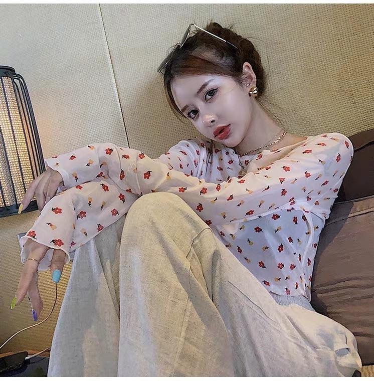 PD031 Floral Long Sleeve Mesh Top - Hearts & Kisses