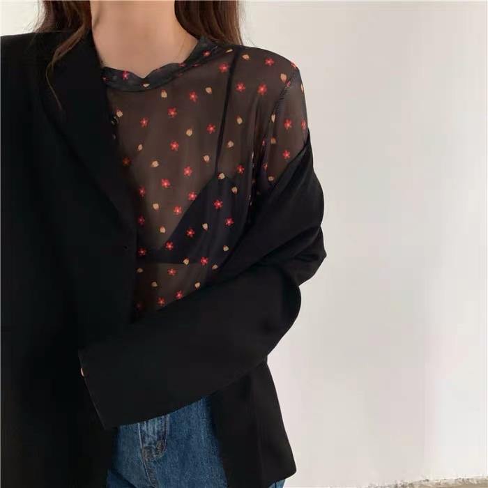 PD031 Floral Long Sleeve Mesh Top - Hearts & Kisses