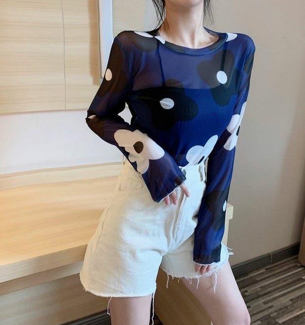 PD031 Floral Long Sleeve Mesh Top - Hearts & Kisses