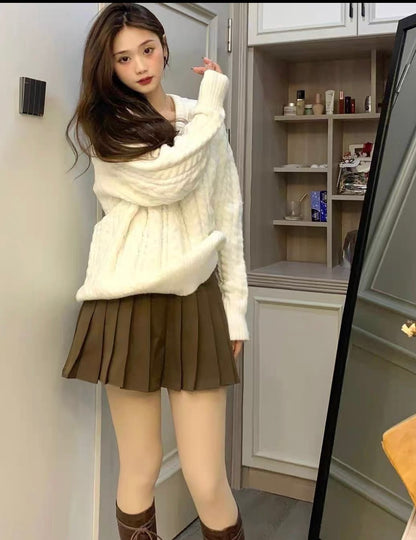 Beige V Collar Long Sleeve Knitted Top