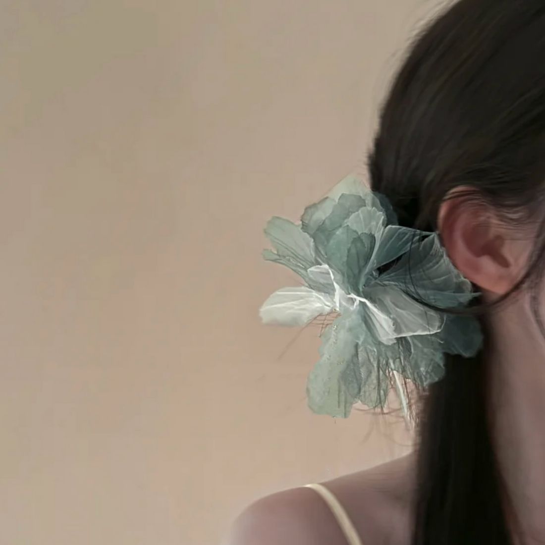 F15 Green Mesh Floral Hair Pin