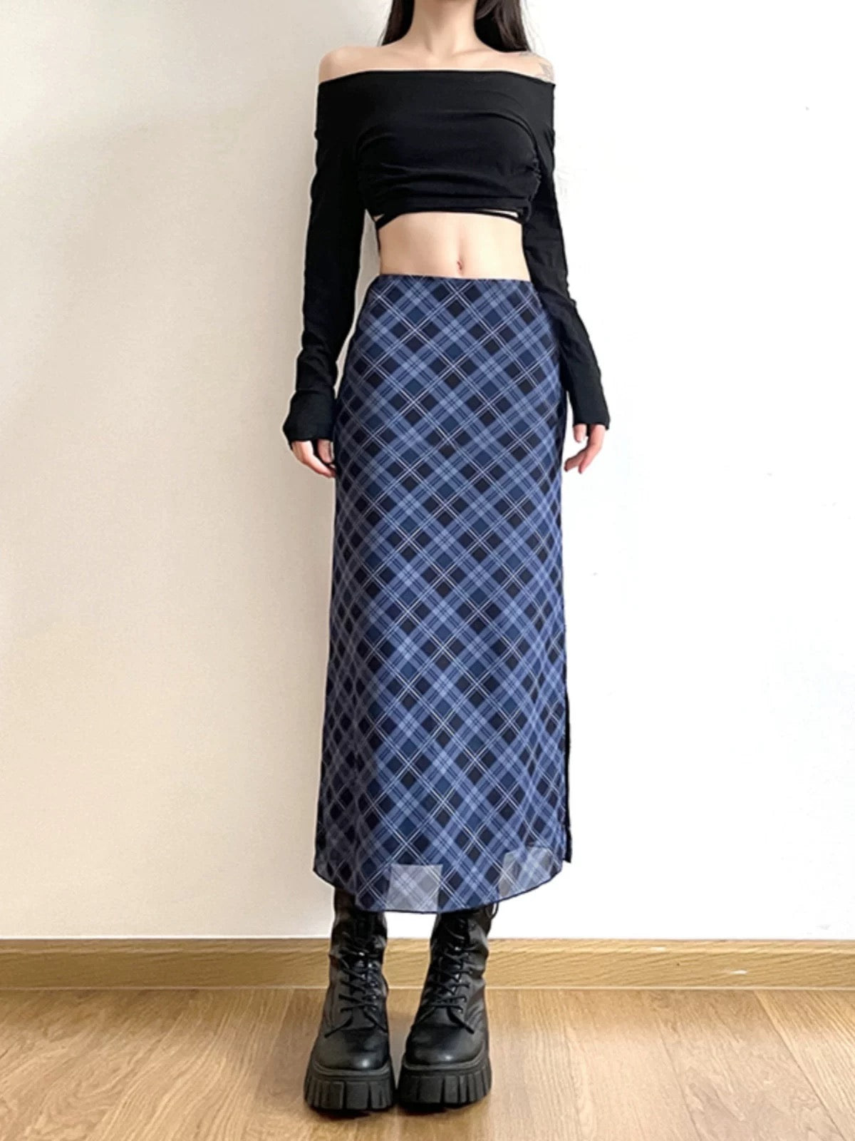 Vintage Grid Mesh Long Skirt (S,M)