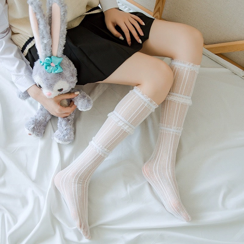 S006 Lace Socks (White, Grey)