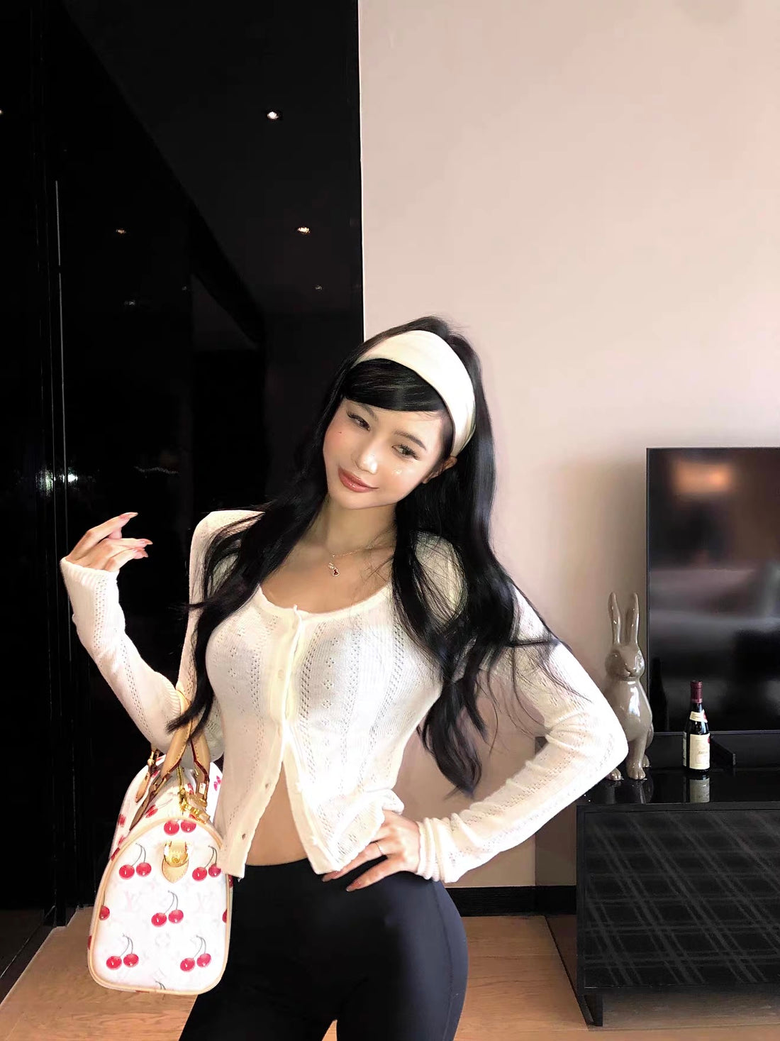 C012 Knitted Cardigan (White)