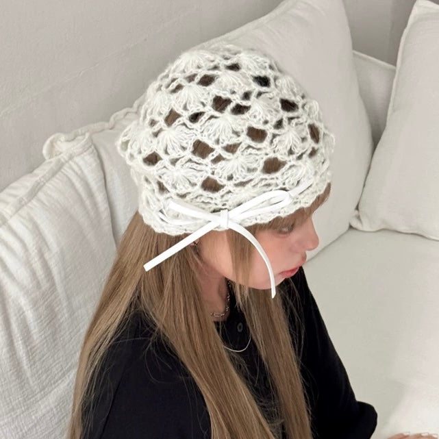 White Ribbon Knitted Embroidery Hat