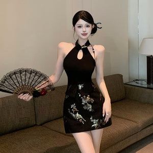 Sleeveless Black Cheongsam Dress