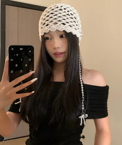 Pearl Ribbon Knitted Embroidery Hat (Red)