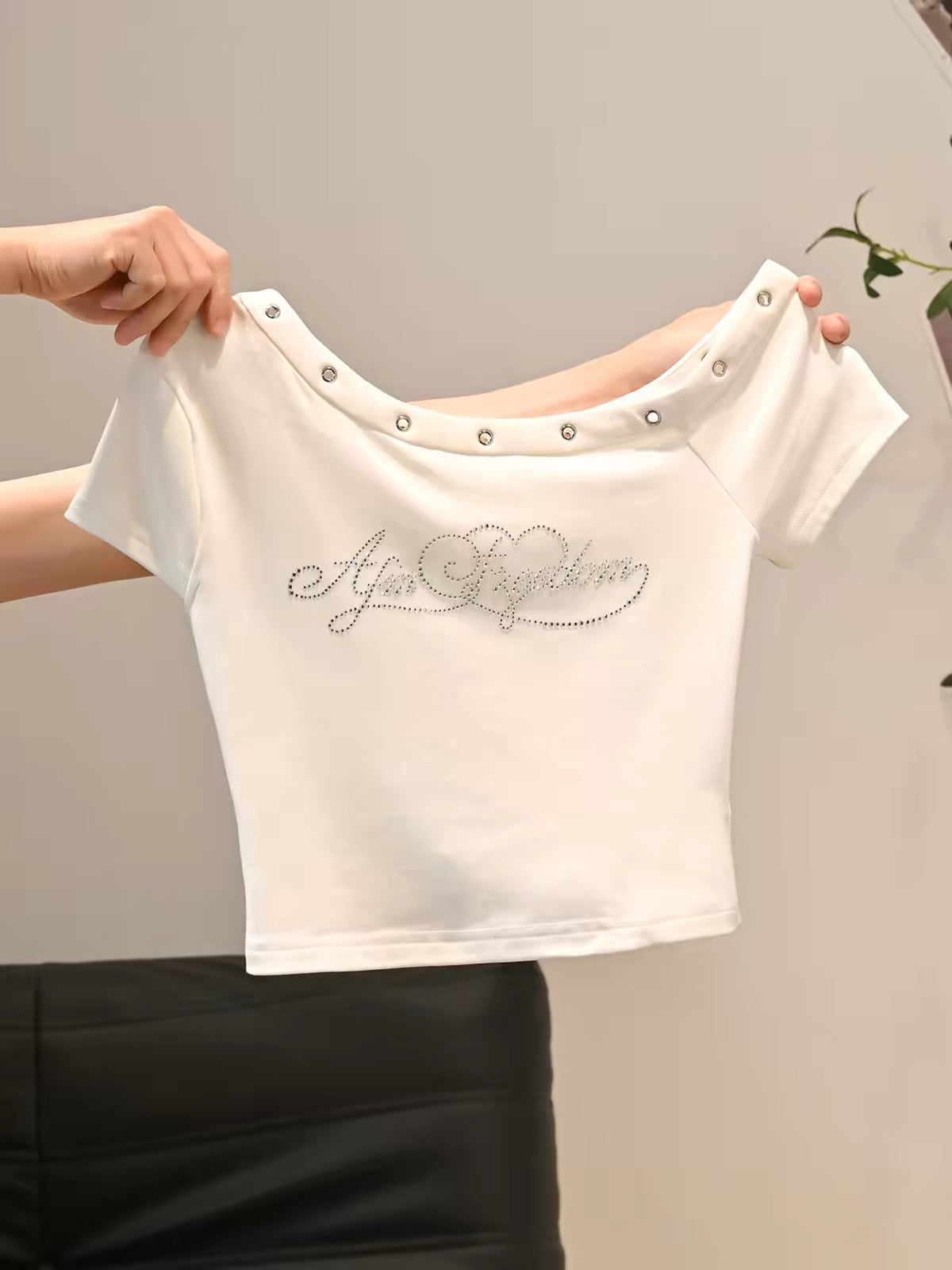 White Off Side Shoulder Diamond Print Top