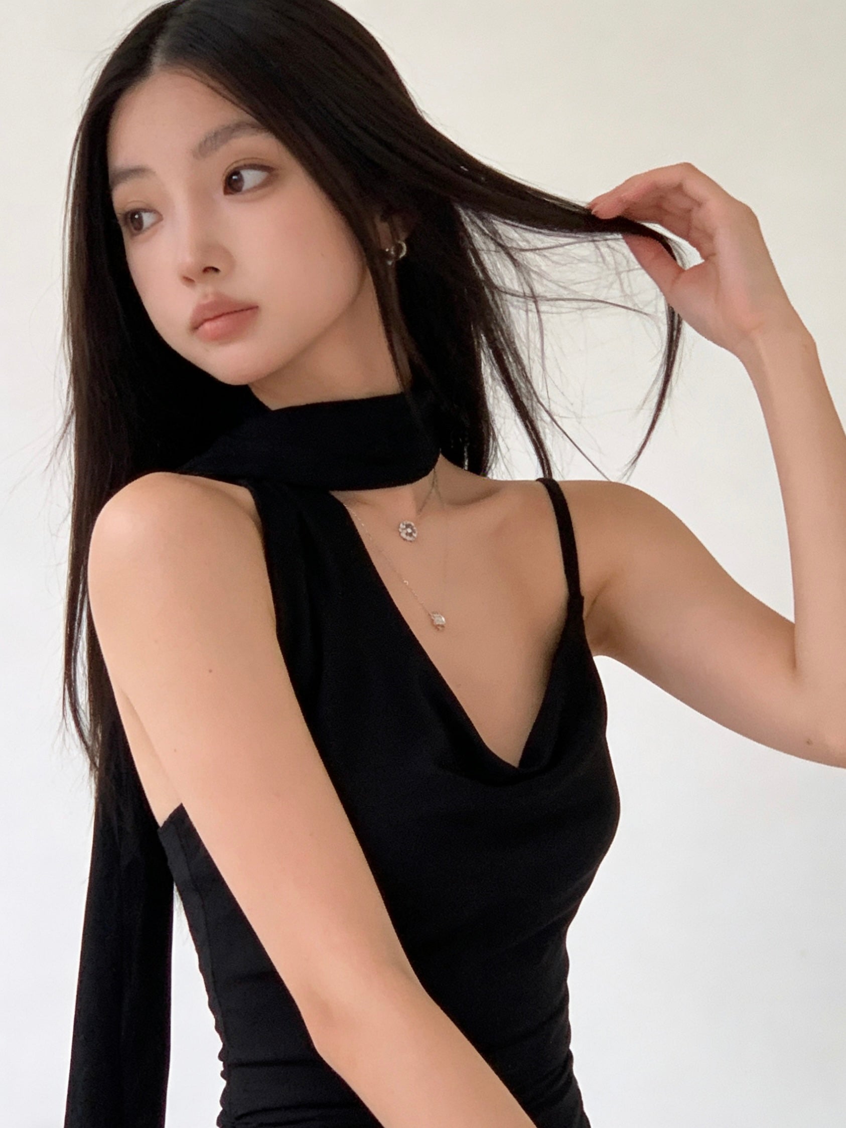 Collar Strap Black Top