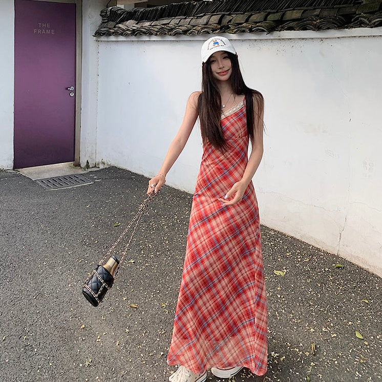 Red Grid Long Dress (XL)