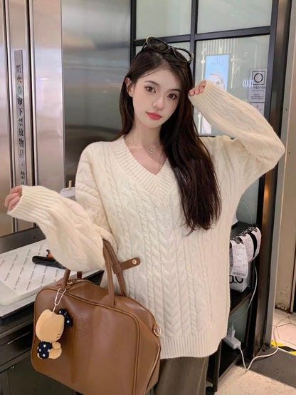 Beige V Collar Long Sleeve Knitted Top