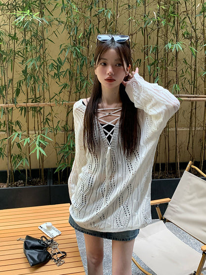 V Collar White Long Sleeve Knitted Top Outerwear