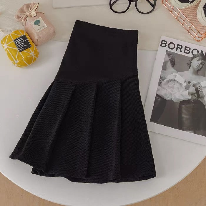 Thick High Waist Plus Size Pleated Skirt MK04 (Cream, Black)