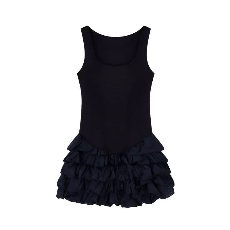 Sleeveless Cakey Bottom Dress (White, Black) S