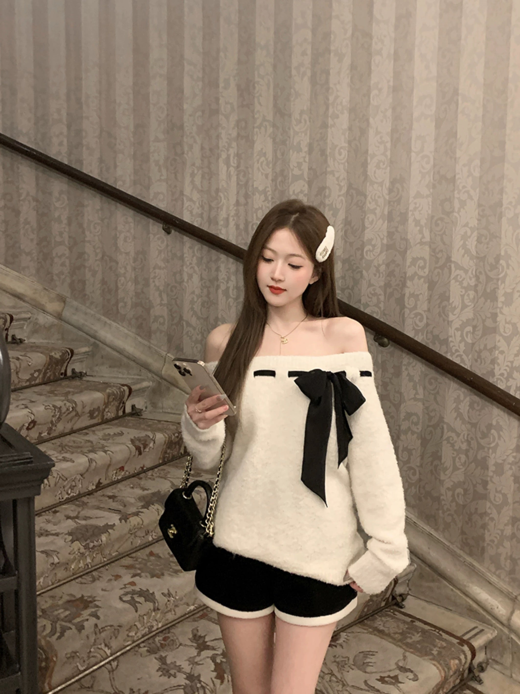 Off Shoulder Long Sleeve Knitted Top