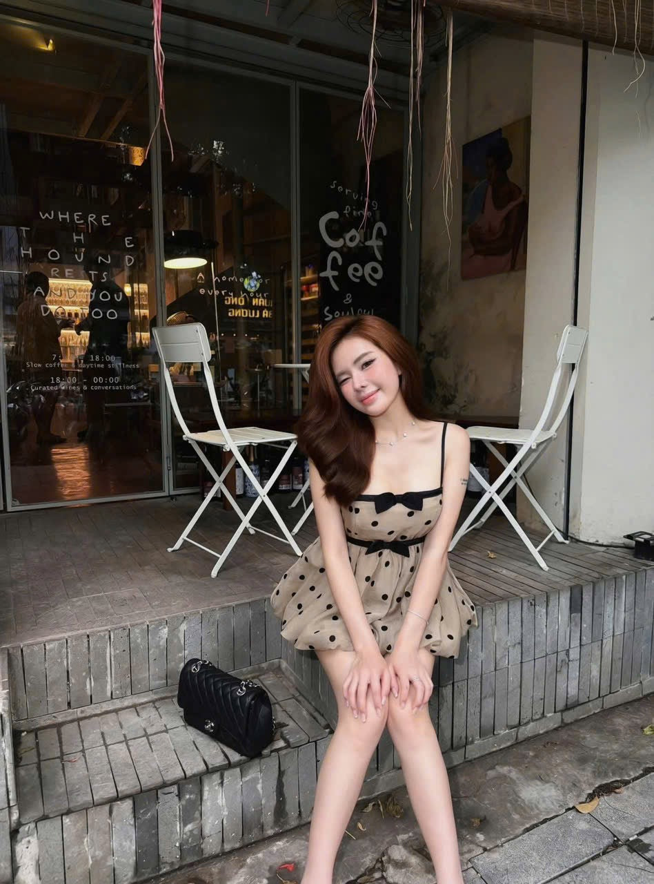 Polka Dot Strap Coffee Tube Top + Inner Shorts