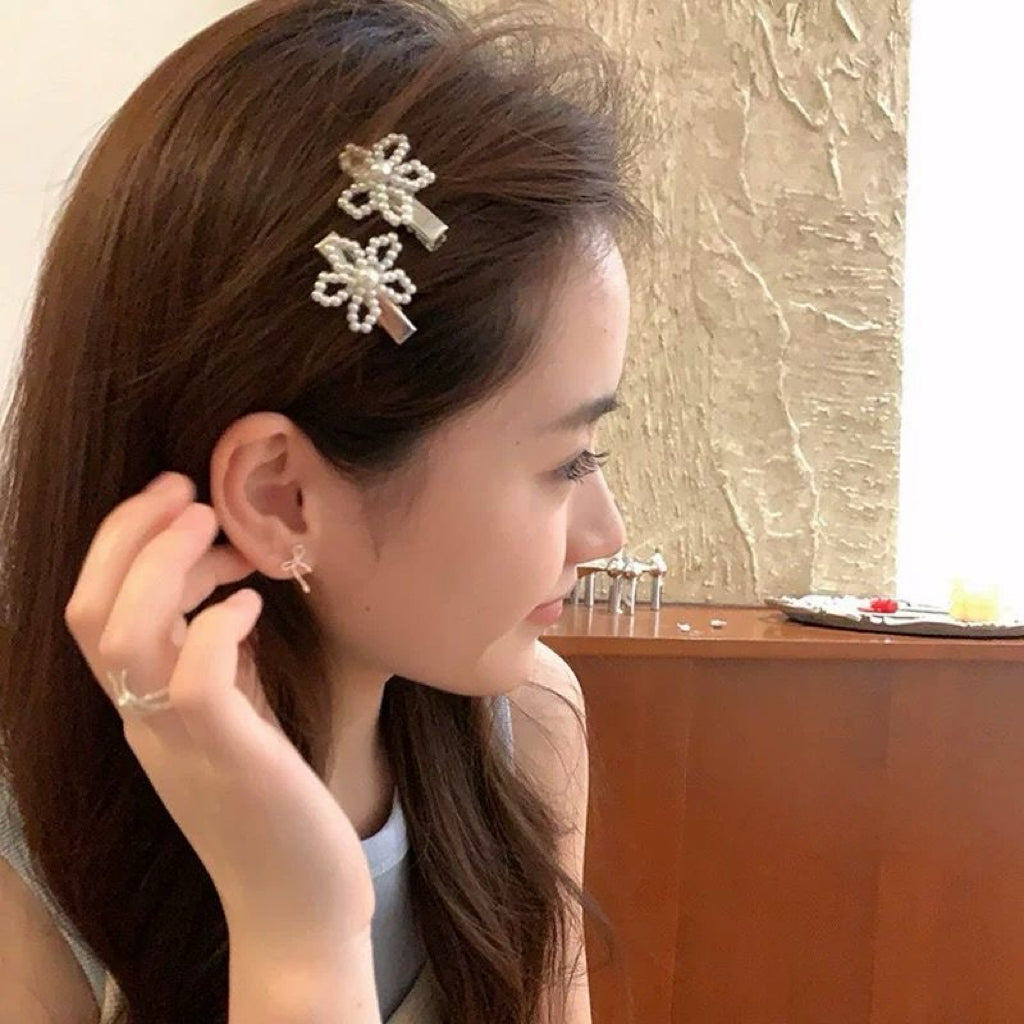 Mini Pearl Flower Hair Pin Set