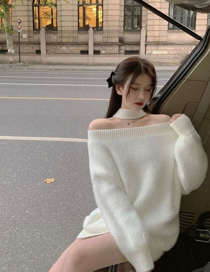 White Off Shoulder Long Sleeve Knitted Top