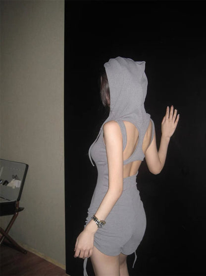 Sleevless Hat Romper (Black,Grey)