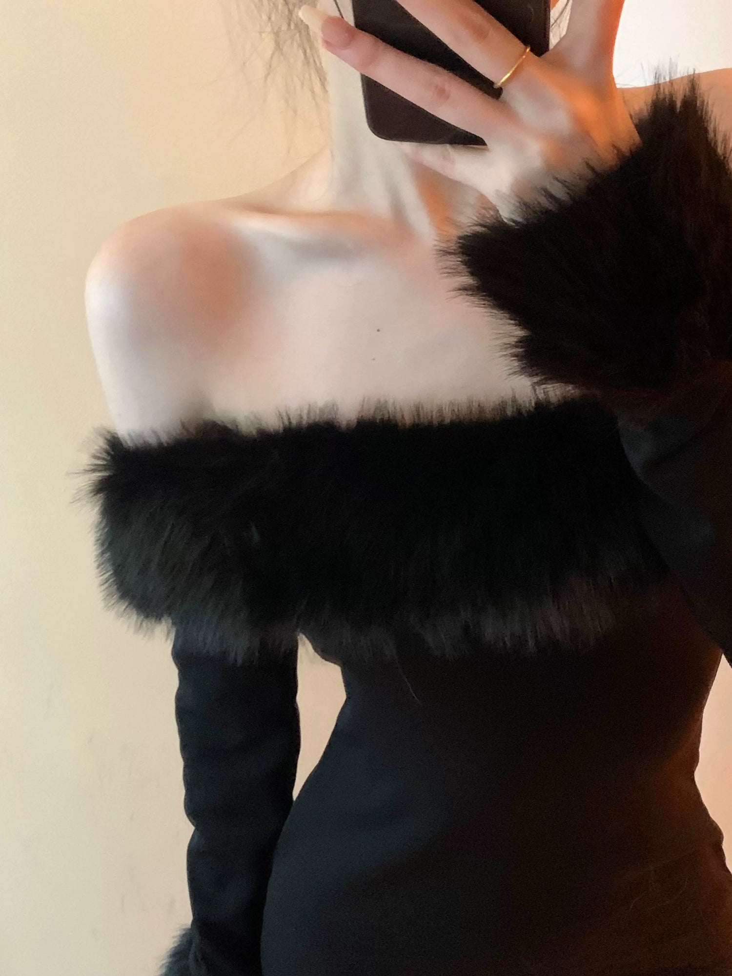 Black Two Wear Off Side Shoulder Long Sleeve Tube Dress