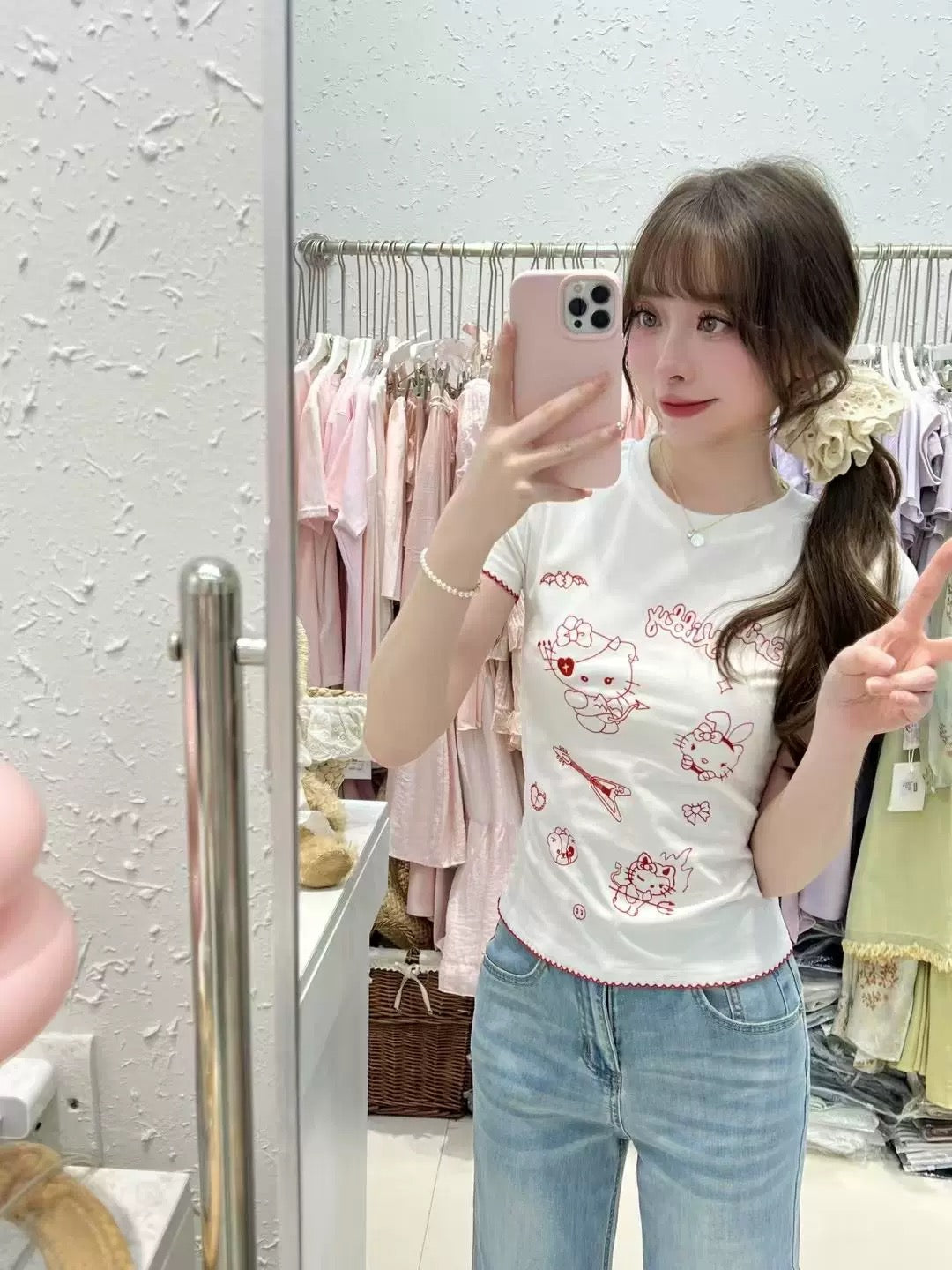 Kitty White Thin Top