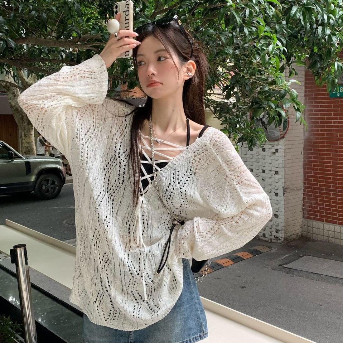 V Collar White Long Sleeve Knitted Top Outerwear