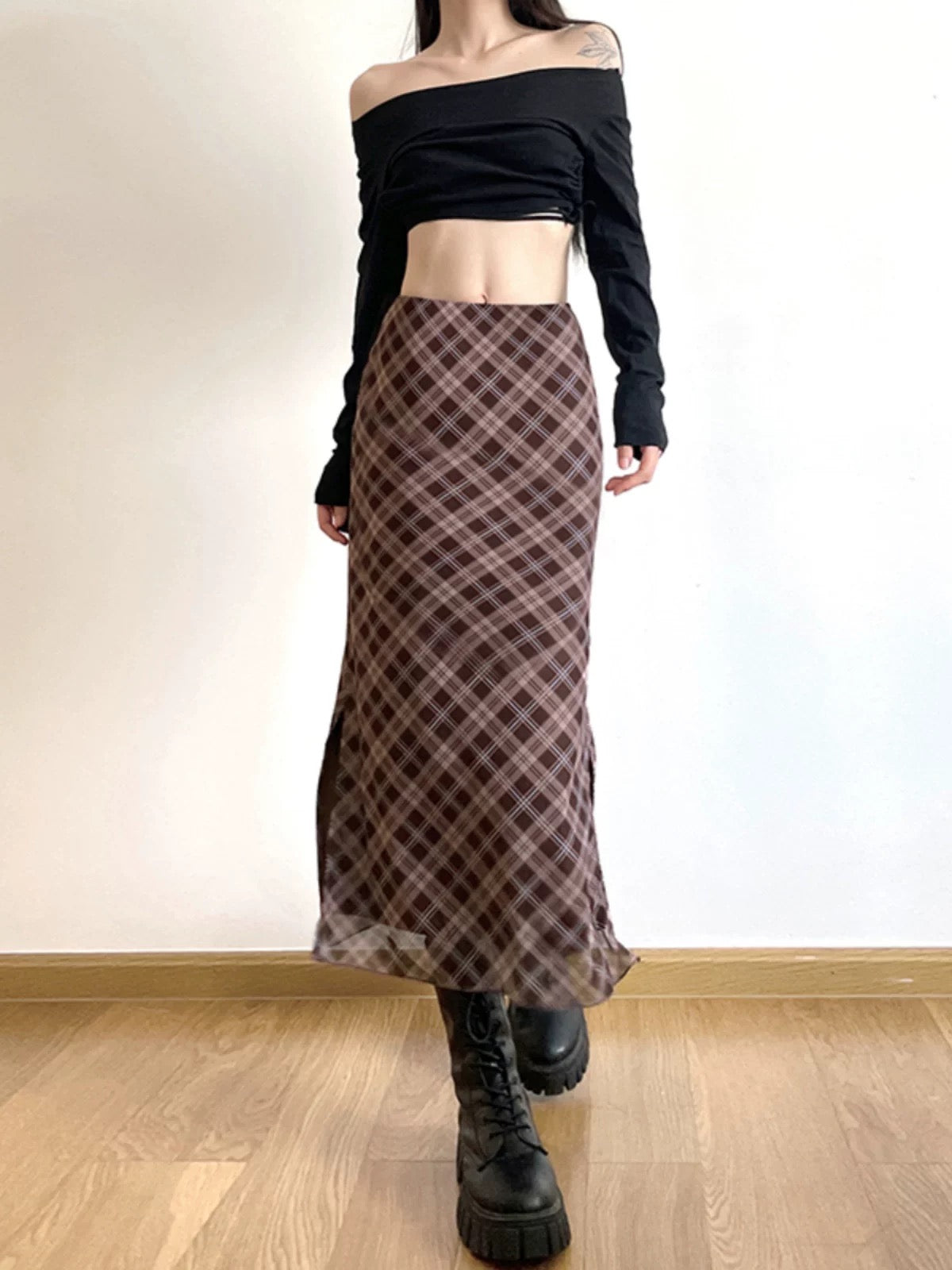 Vintage Grid Mesh Long Skirt (S,M)