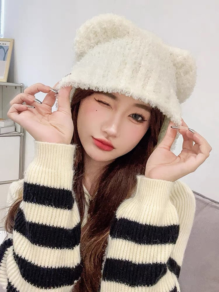 Furry Teddy Hat (White)