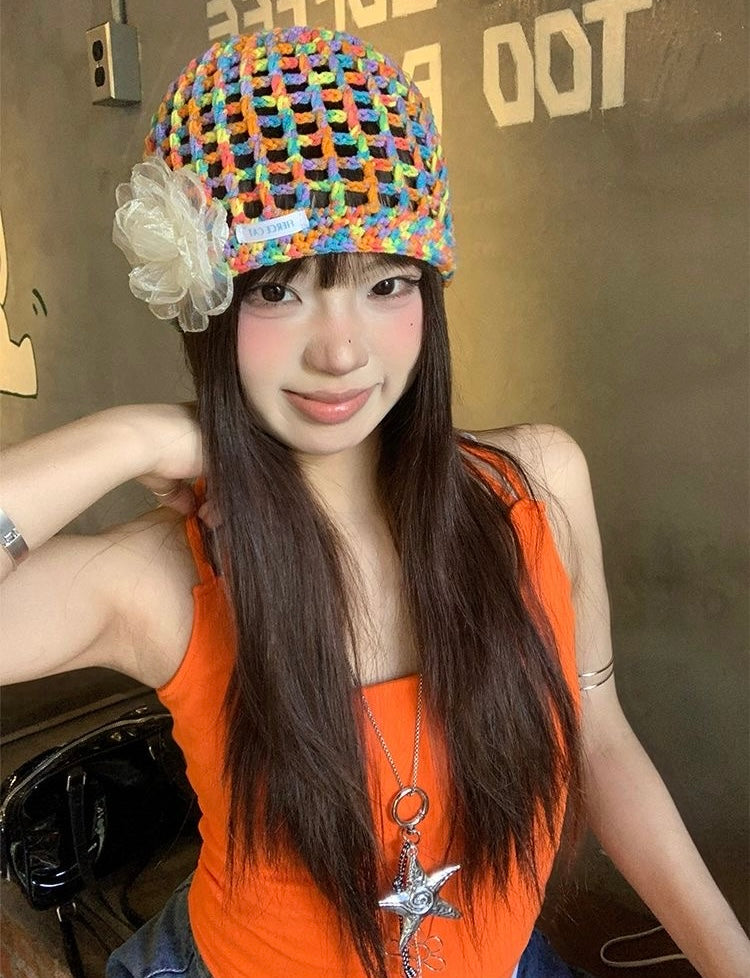 H37 Rainbow Knitted Flower Hat