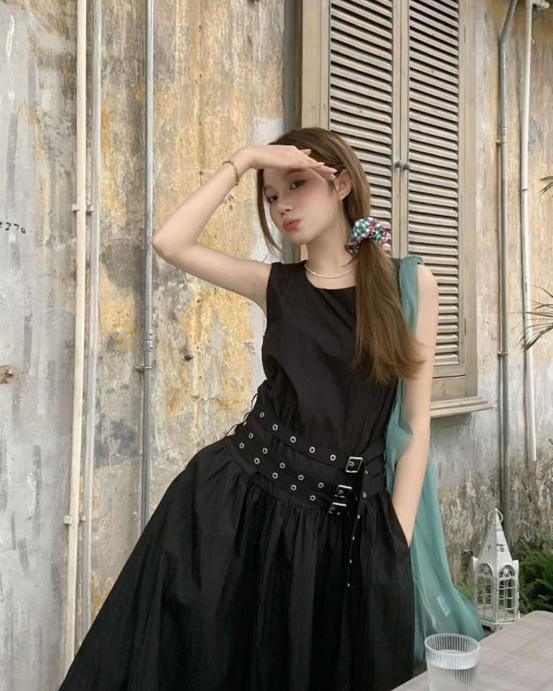 Sleeveless Black Long Dress