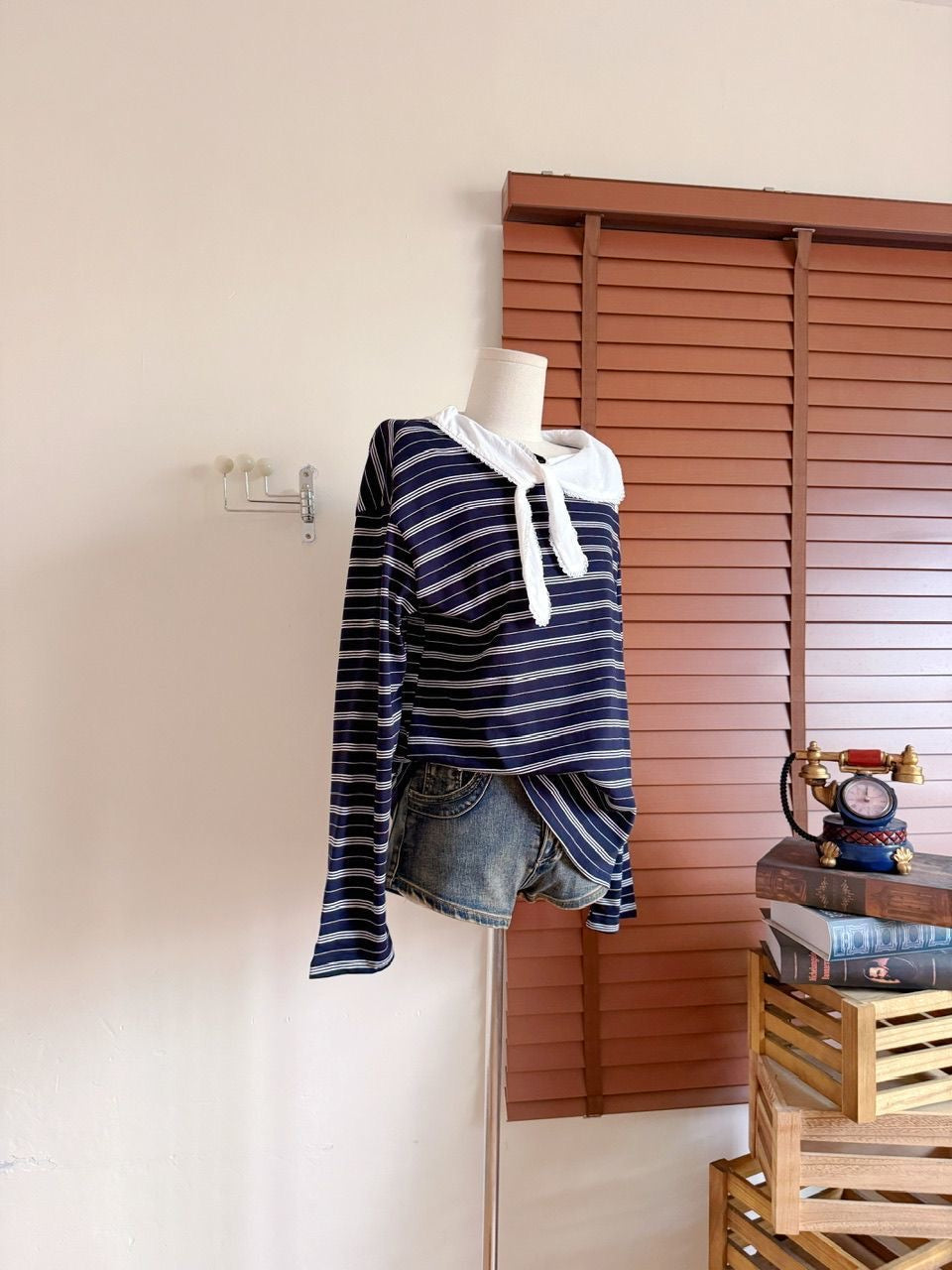 White Collar Stripe Navy Long Sleeve Top