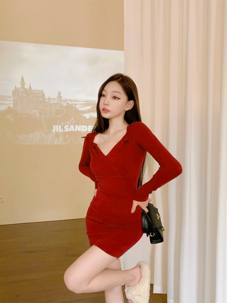 Red V Collar Long Sleeve Mini Dress