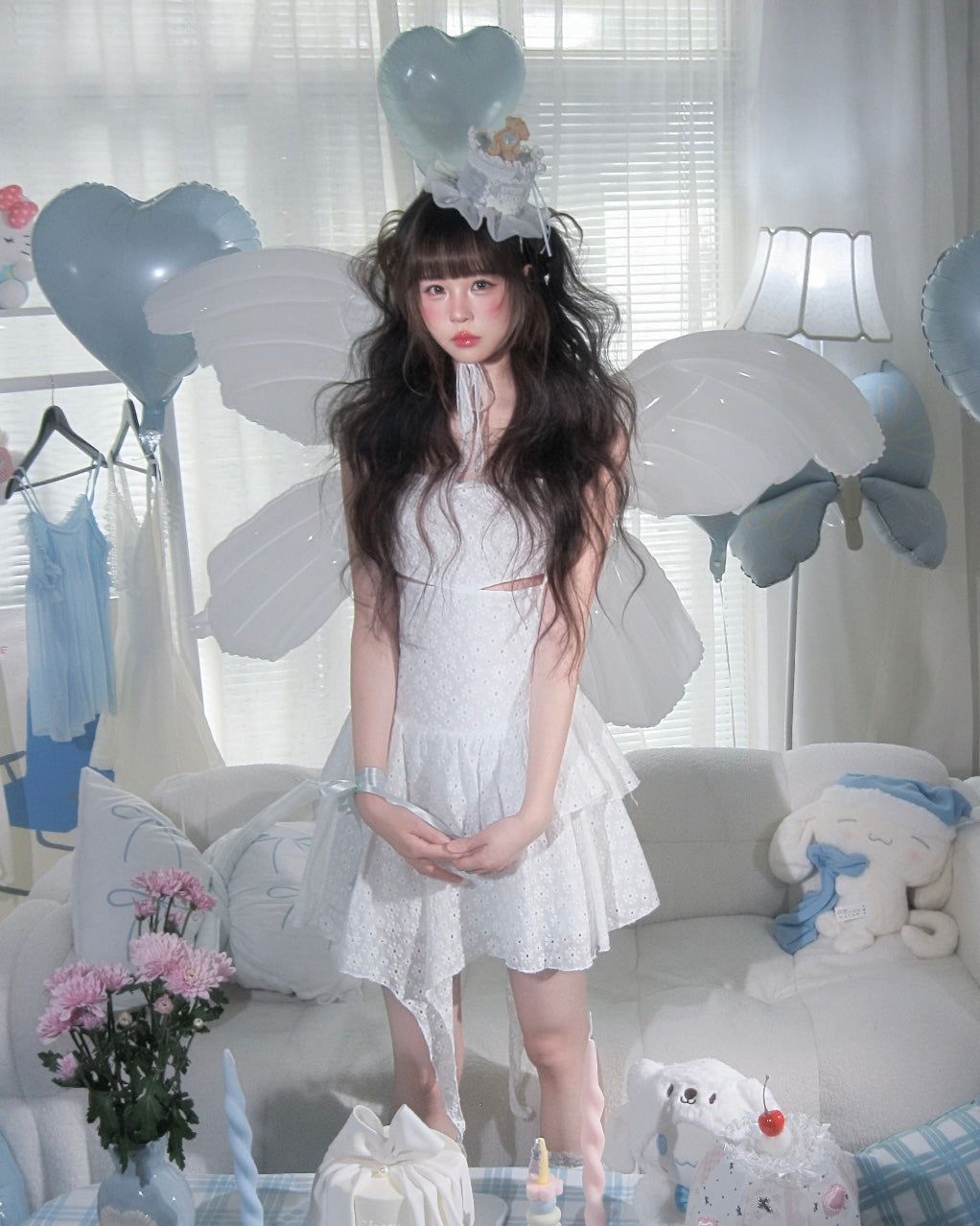 White Embroidery Waist Cut Short Dress (S)