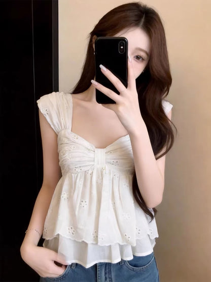 Embroidery Sleeveless Top