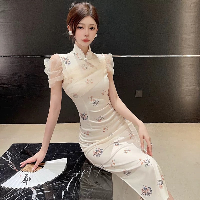 Cream White Mesh Sleeve Cheongsam Long Dress (S, M)