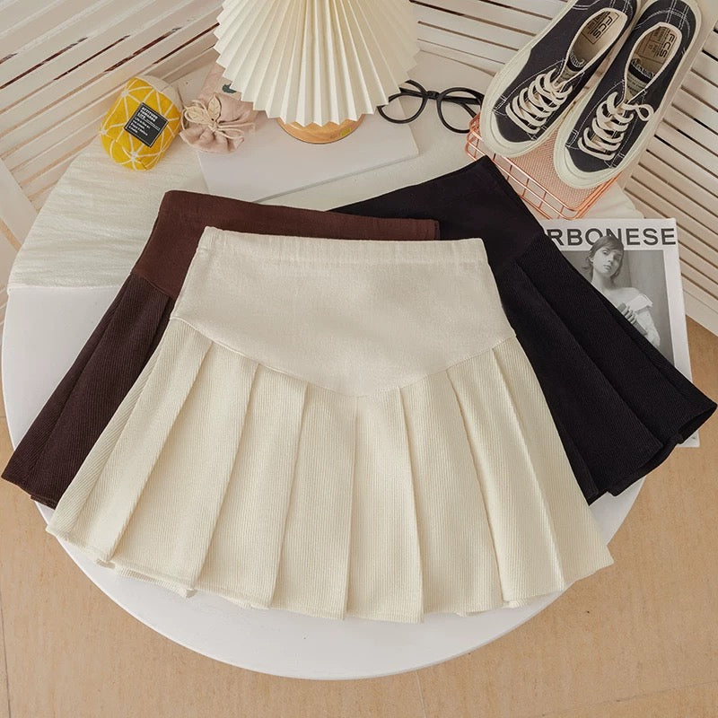Thick High Waist Plus Size Pleated Skirt MK04 (Cream, Black)