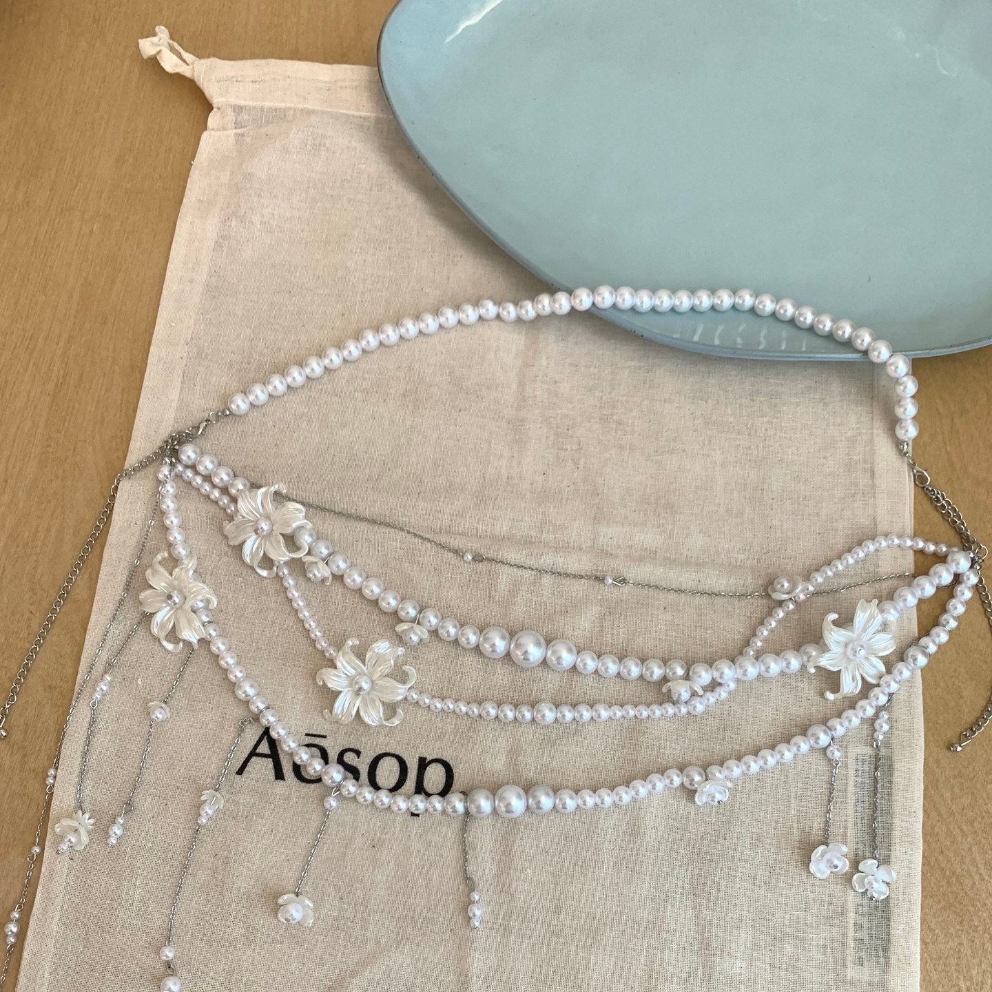 White Layered Flo Chain Belt