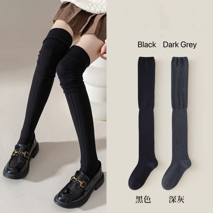 S002 High Knee Long Socks