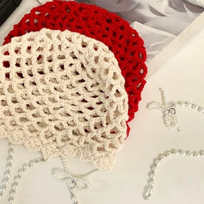 Pearl Ribbon Knitted Embroidery Hat (Red)
