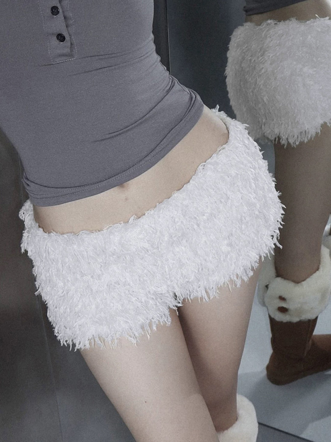 Mini Cream White Short