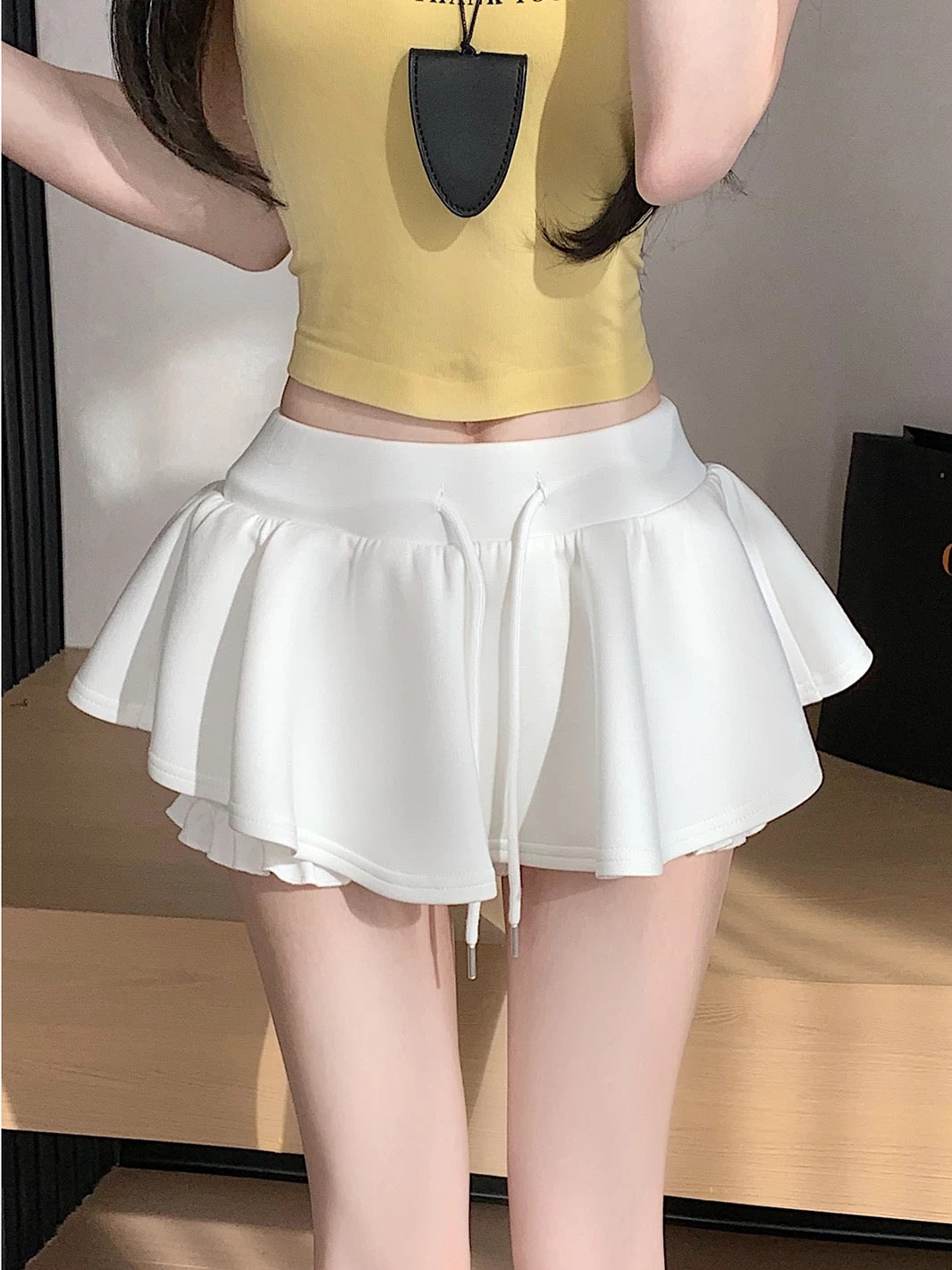 Middle Waist Mini Skirt SK19