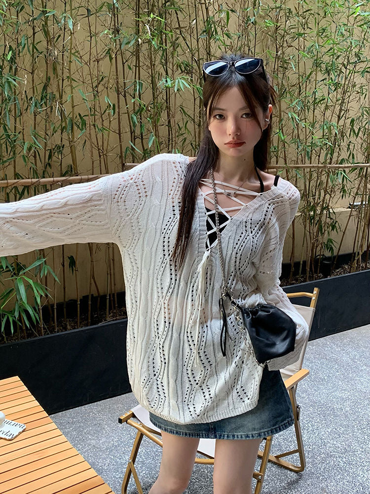 V Collar White Long Sleeve Knitted Top Outerwear