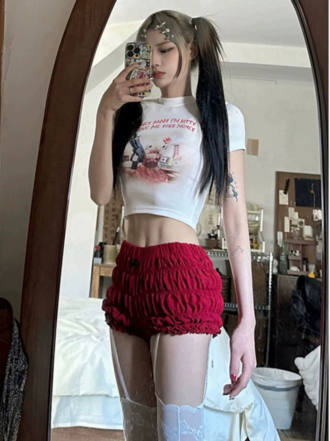 Wine Red Low Waist Puff Latern Short