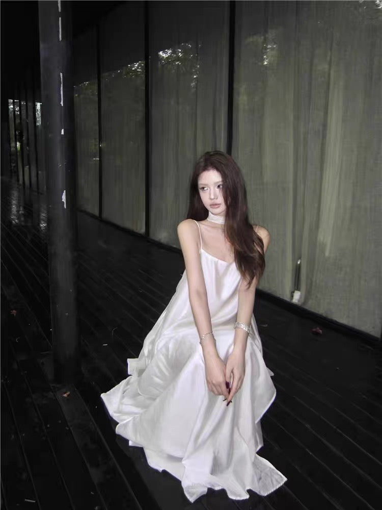 Alyn Strap Dress With Strap (Black, White)