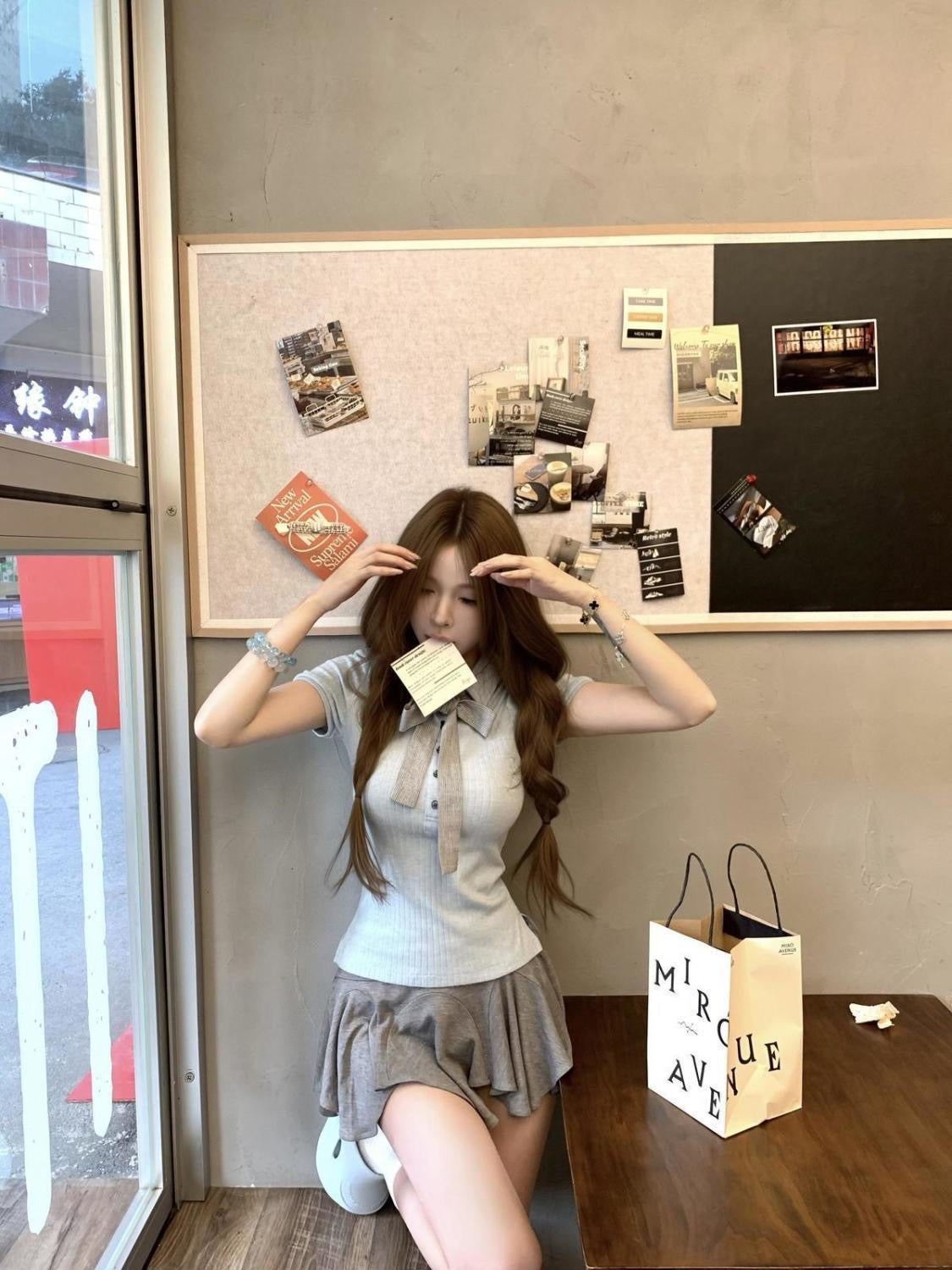 Uni Short Sleeve Top With Ribbon